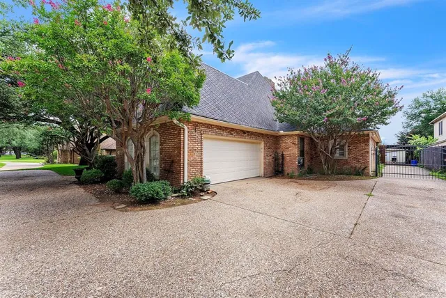 $696,000 | 6 Heritage Court, Grand Prairie, TX 75050