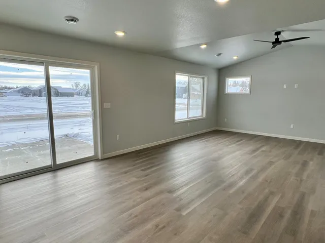 $434,900 | 1055 Village Lane, Detroit Lakes, MN 56501