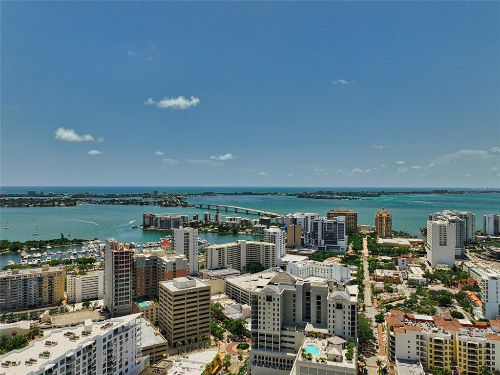 101 Sunset Drive, Unit PH3 Sarasota, FL 34236 - Photo 47 of 47 a view of a city