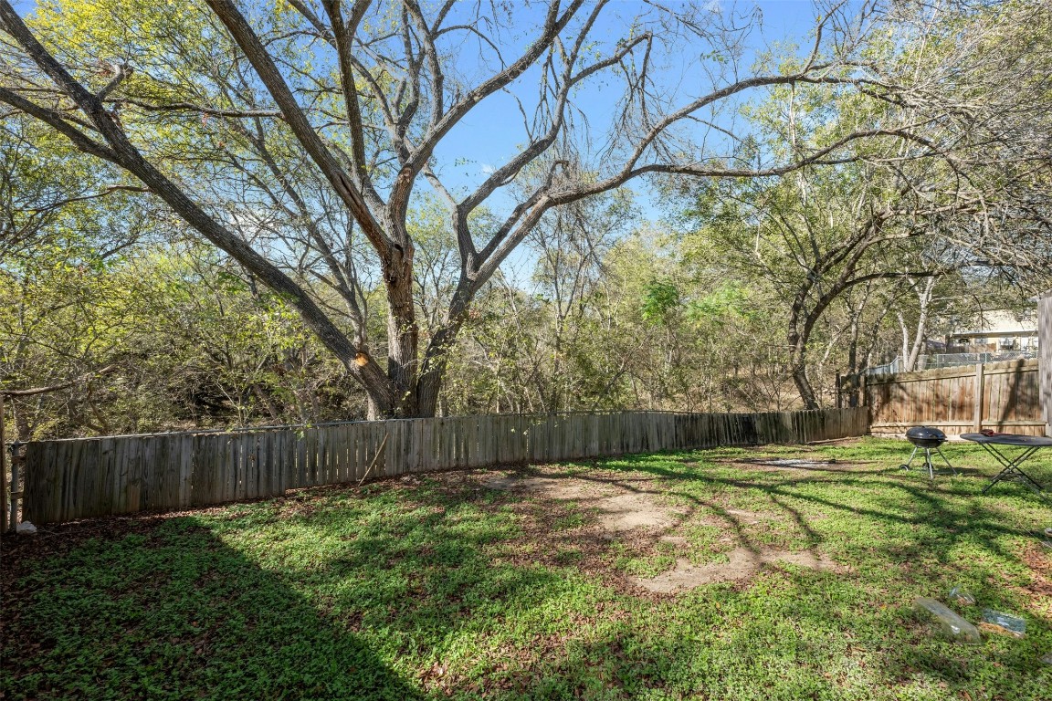 6101 Asa Drive, Unit A Austin, TX 78744 - Photo 20 of 20 a backyard of a house