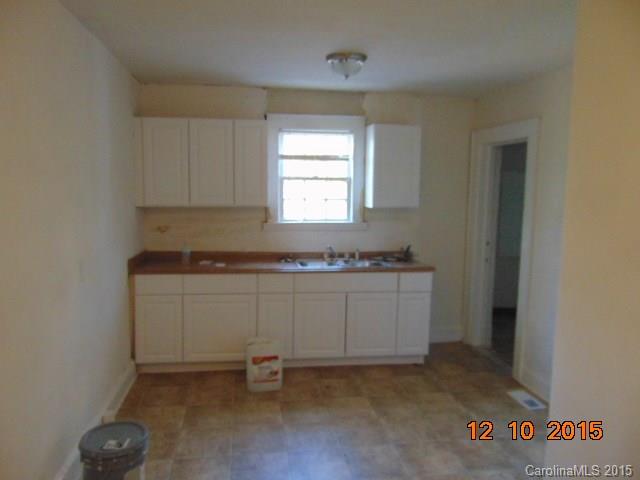 3910-3912 Tuckaseegee Road Charlotte, NC 28208 - Photo 2 of 8 Gallery Image 2