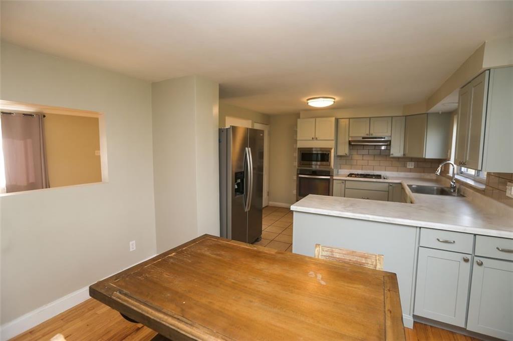 304 Millport Road Pittsburgh, PA 15122 - Photo 10 of 19 Gallery Image 10