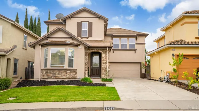 $669,000 | 1202 Villaggio Circle, Vacaville, CA 95688