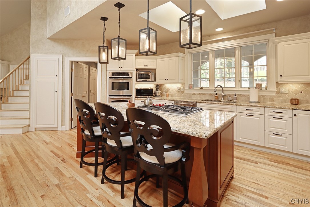 8428 Hobnail Road Manlius, NY 13104 - Photo 18 of 50