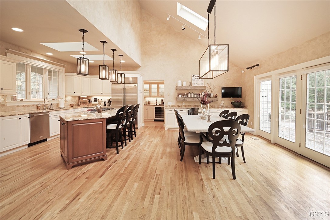 8428 Hobnail Road Manlius, NY 13104 - Photo 20 of 50