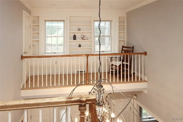 $999,900 | 8428 Hobnail Road, Manlius, NY 13104