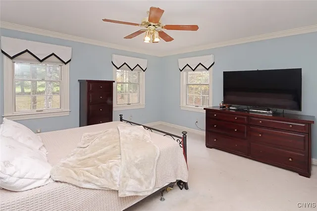 $999,900 | 8428 Hobnail Road, Manlius, NY 13104