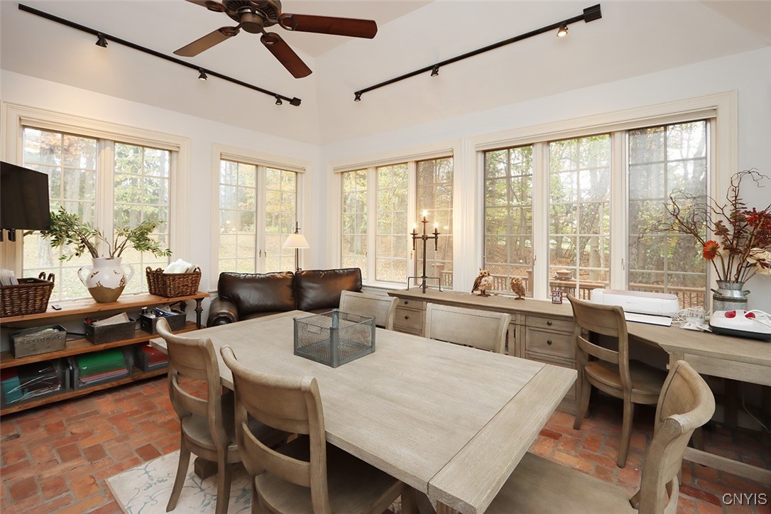 8428 Hobnail Road Manlius, NY 13104 - Photo 6 of 50