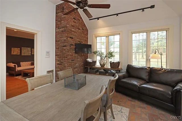 $999,900 | 8428 Hobnail Road, Manlius, NY 13104