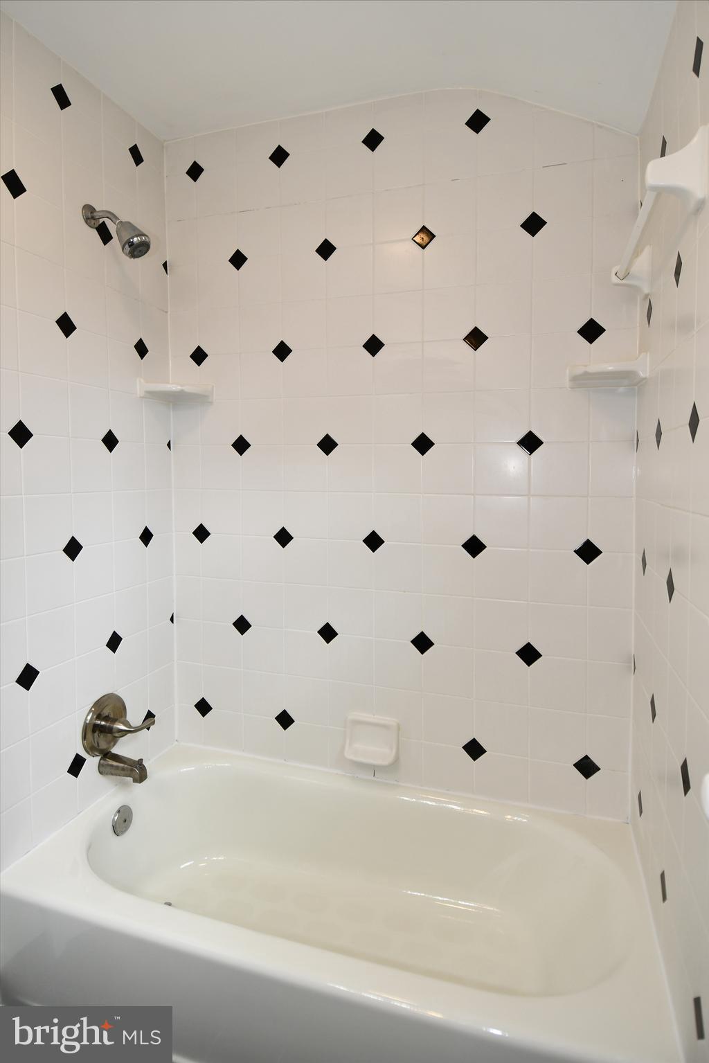 9607 Dilston Road Silver Spring, MD 20903 - Photo 26 of 37 Gallery Image 26