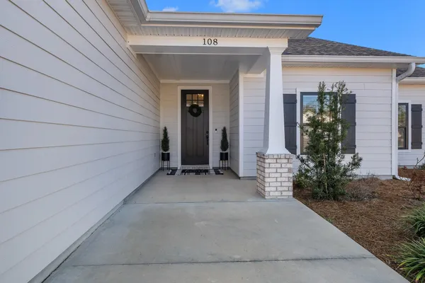 $379,900 | 108 Stillmont Drive, Crawfordville, FL 32327