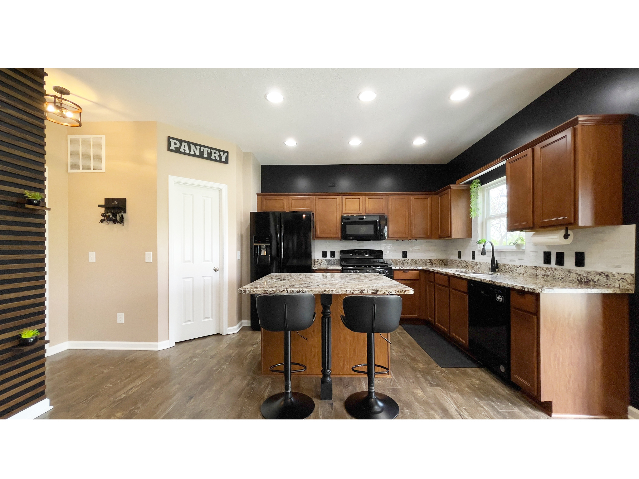 5019 Macaferty Street Plainfield, IN 46168 - Photo 8 of 35