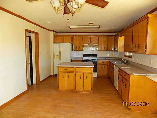 922 Mockingbird Lane Aiken, SC 29803 - Photo 2 of 11