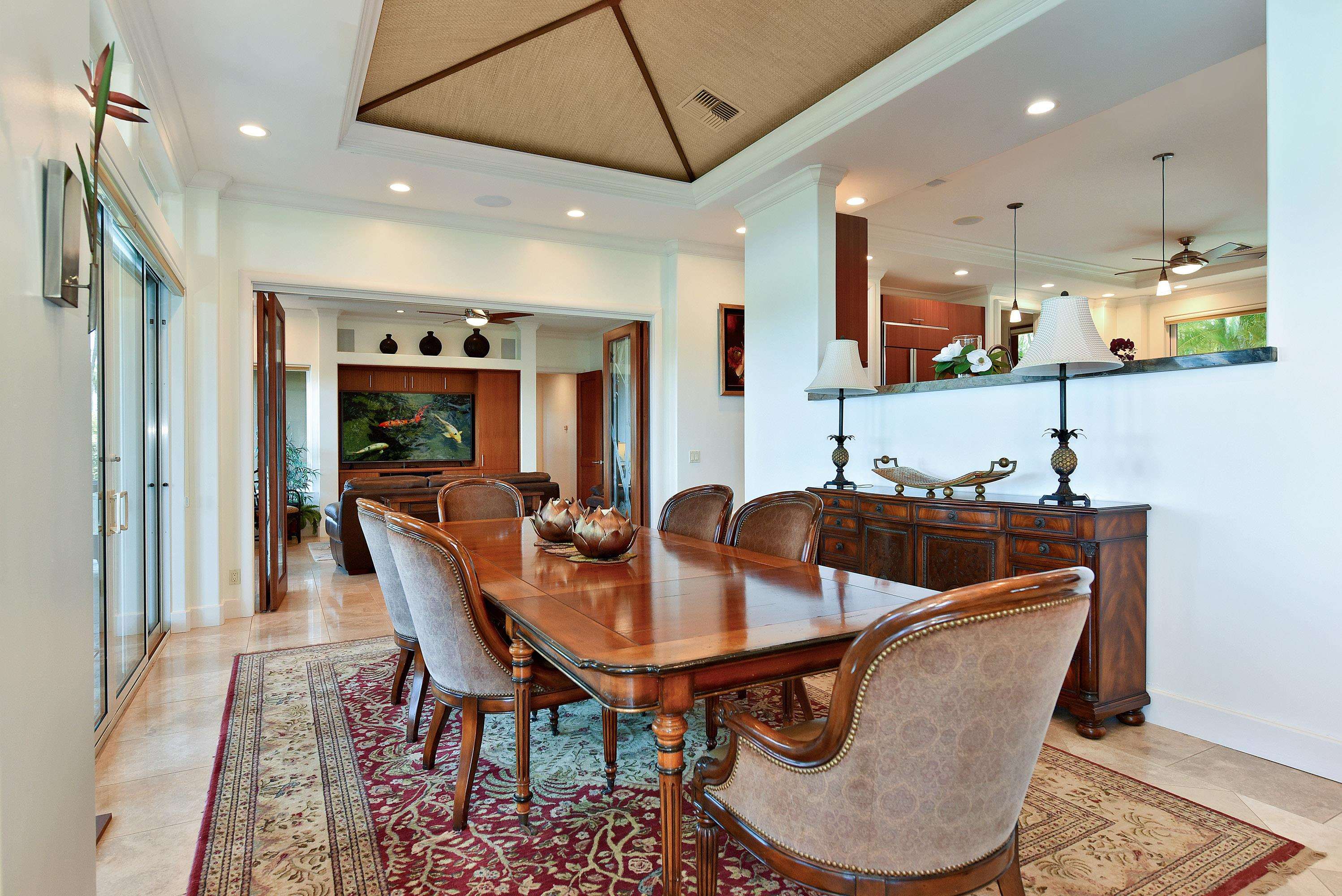 175 Ulukoa Place Lahaina, HI 96761 - Photo 15 of 50 a view of a dining room with furniture