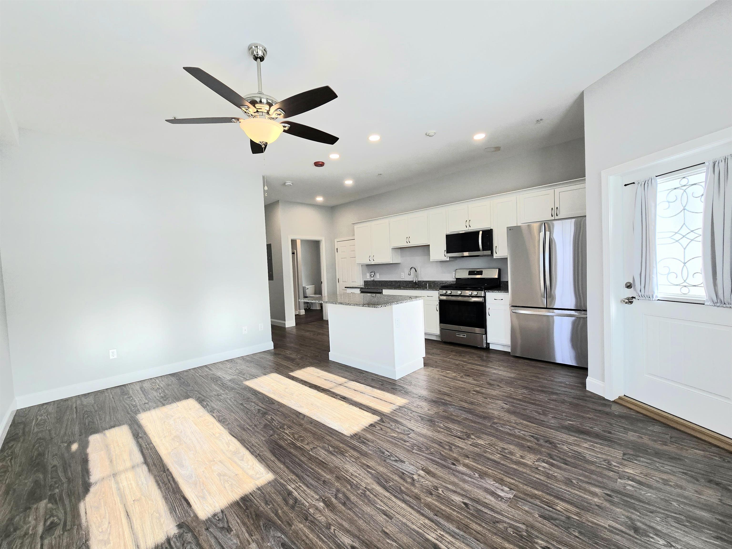 2 Railroad Avenue, Unit 101 Merrimack, NH 03054 - Photo 6 of 18