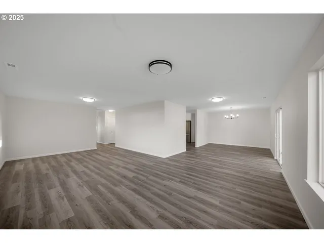 $470,000 | 87831 Astor Lane, Bandon, OR 97411