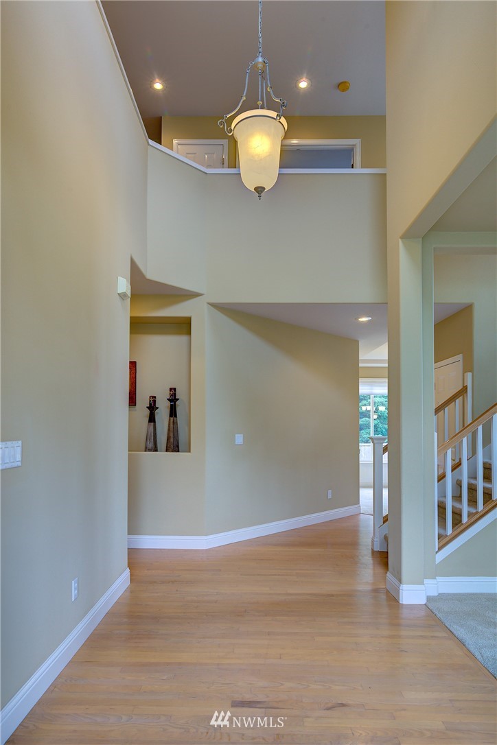 17221 Southeast 187th Street Renton, WA 98058 - Photo 2 of 17 Gallery Image 2