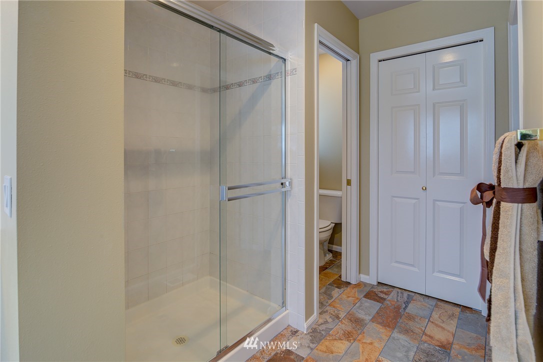 17221 Southeast 187th Street Renton, WA 98058 - Photo 11 of 17 Gallery Image 11