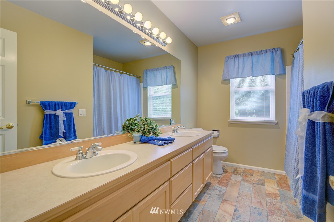 17221 Southeast 187th Street Renton, WA 98058 - Photo 14 of 17 Gallery Image 14