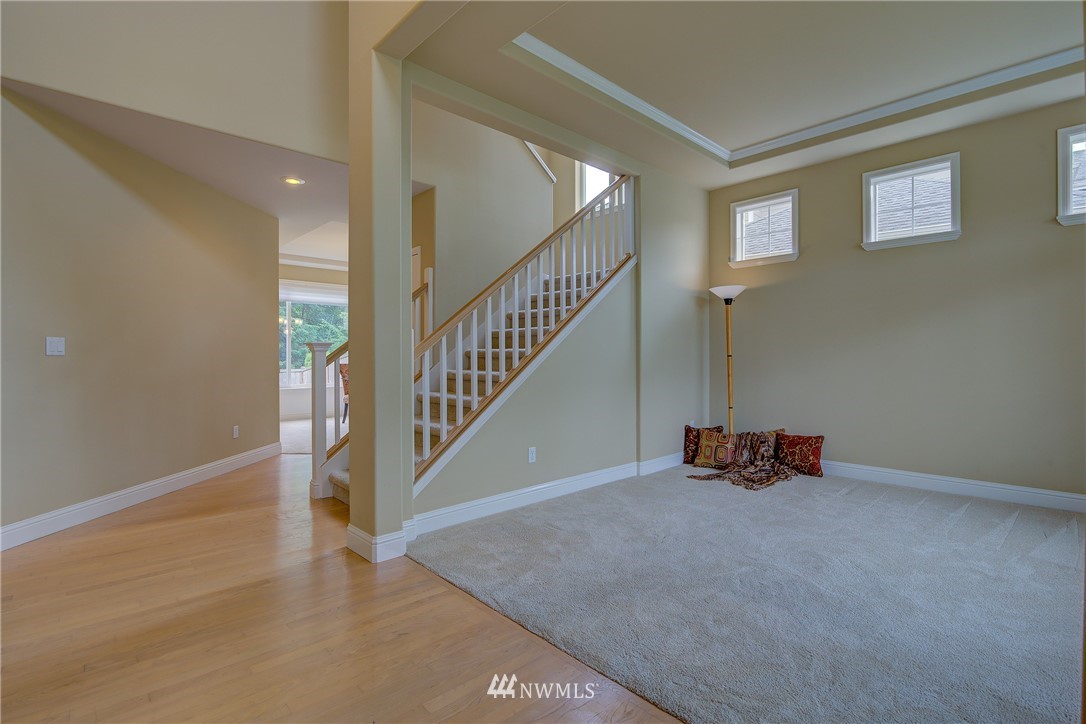 17221 Southeast 187th Street Renton, WA 98058 - Photo 3 of 17 Gallery Image 3