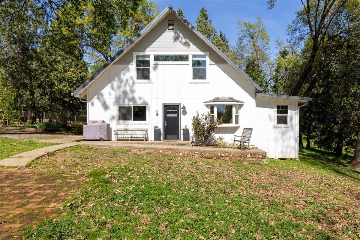 4963 Del Haven Road Placerville, CA 95667 - Photo 37 of 53 a front view of a house with a yard