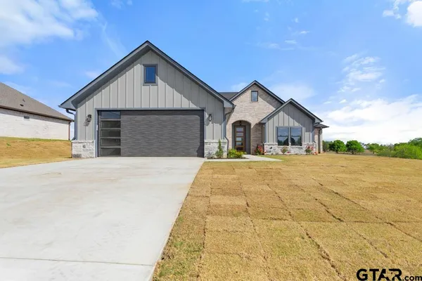 $389,000 | 15510 County Road 434, Lindale, TX 75771