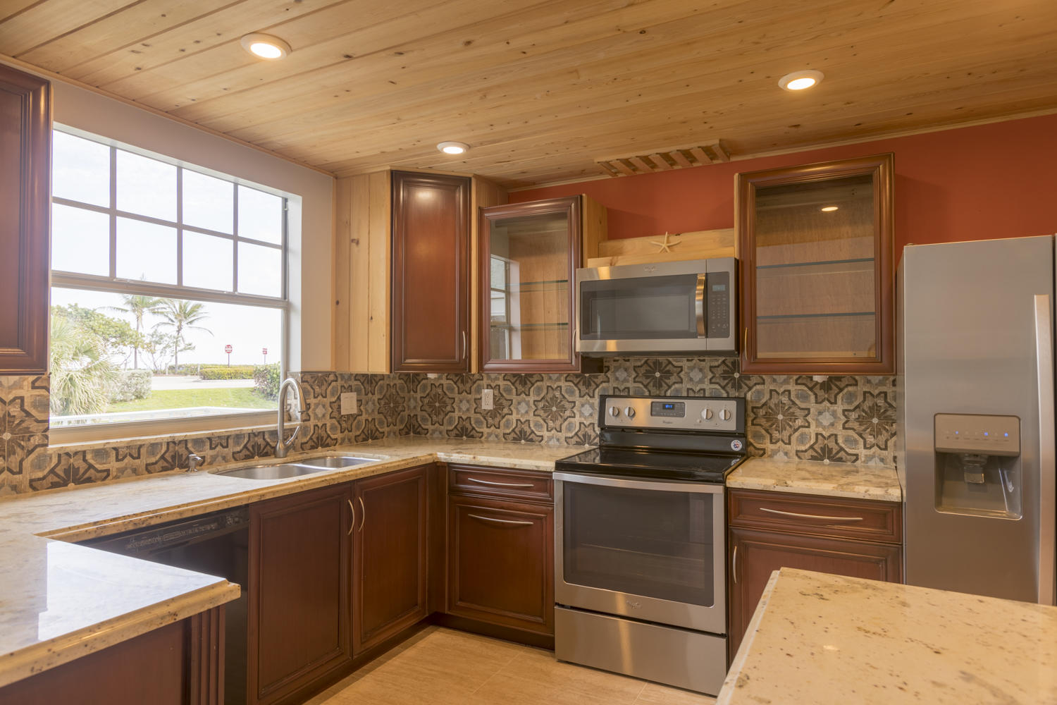 506 Mainsail Circle, Unit 506 Jupiter, FL 33477 - Photo 11 of 38 506 Mainsail Circle, Jupiter12Kitchen d