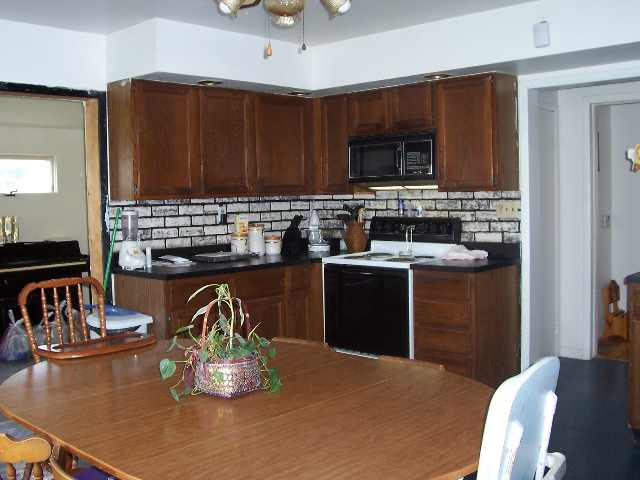 123 Reiter Street Benson, IL 61516 - Photo 4 of 6 Gallery Image 4