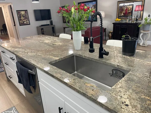 $158,000 | 922 South Drive, Delray Beach, FL 33445