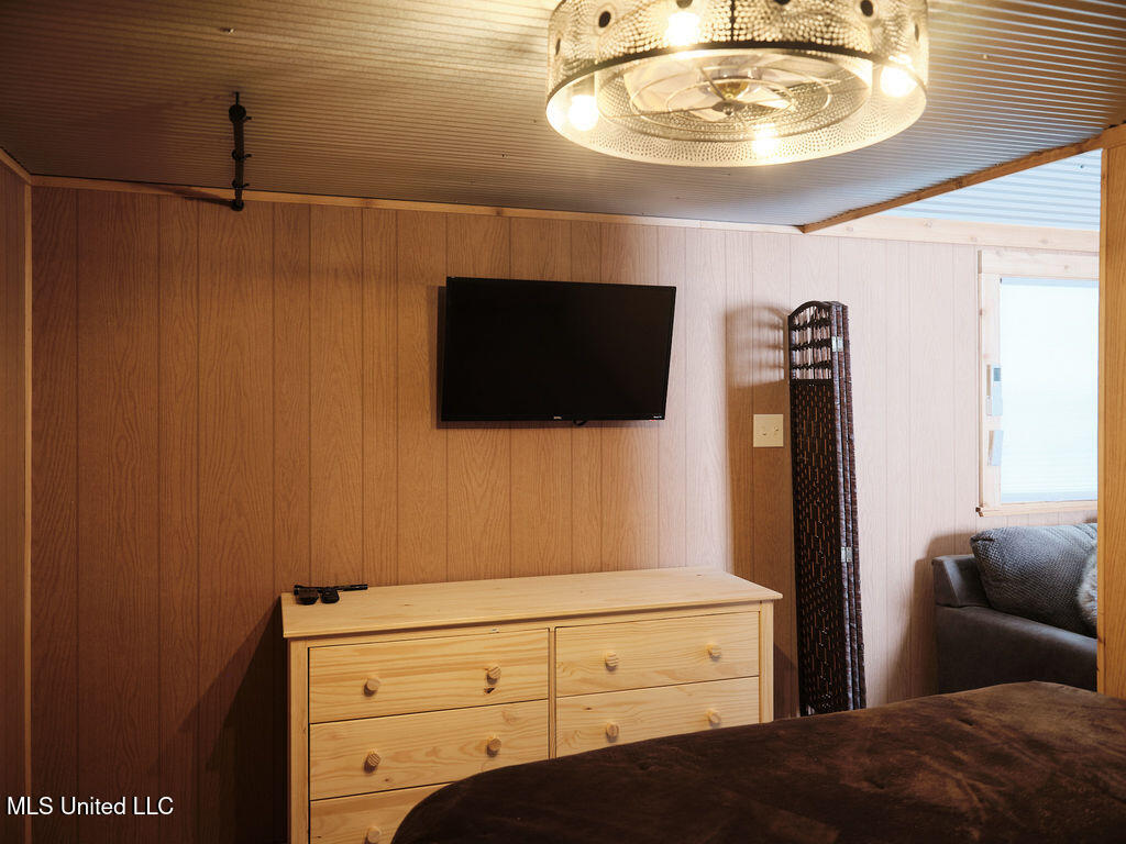 911 Smith Co Road 563 Pulaski, MS 39152 - Photo 30 of 55 DSCF0567