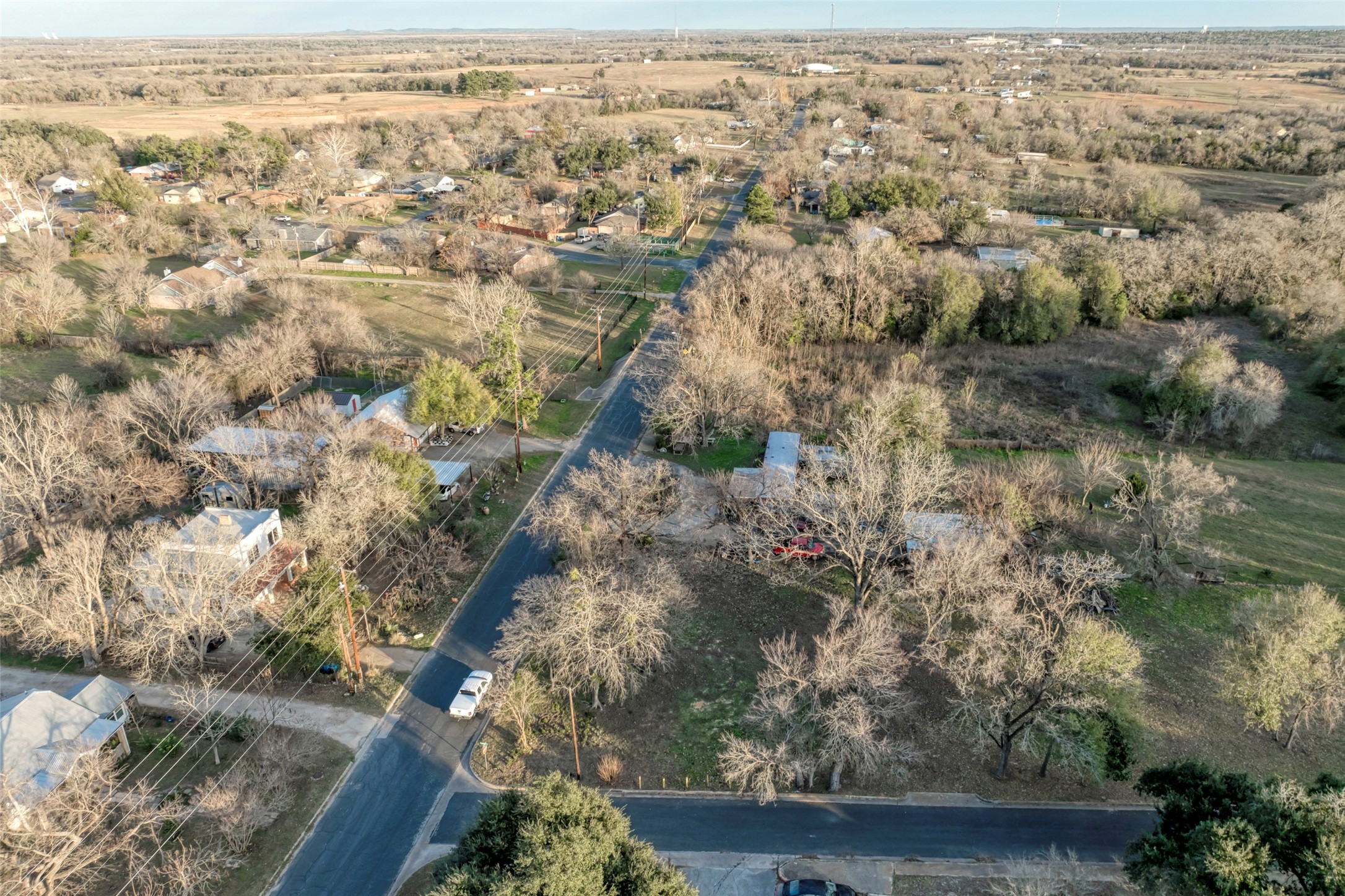 Lot 1 East Alamo Street Elgin, TX 78621 - Photo 7 of 14