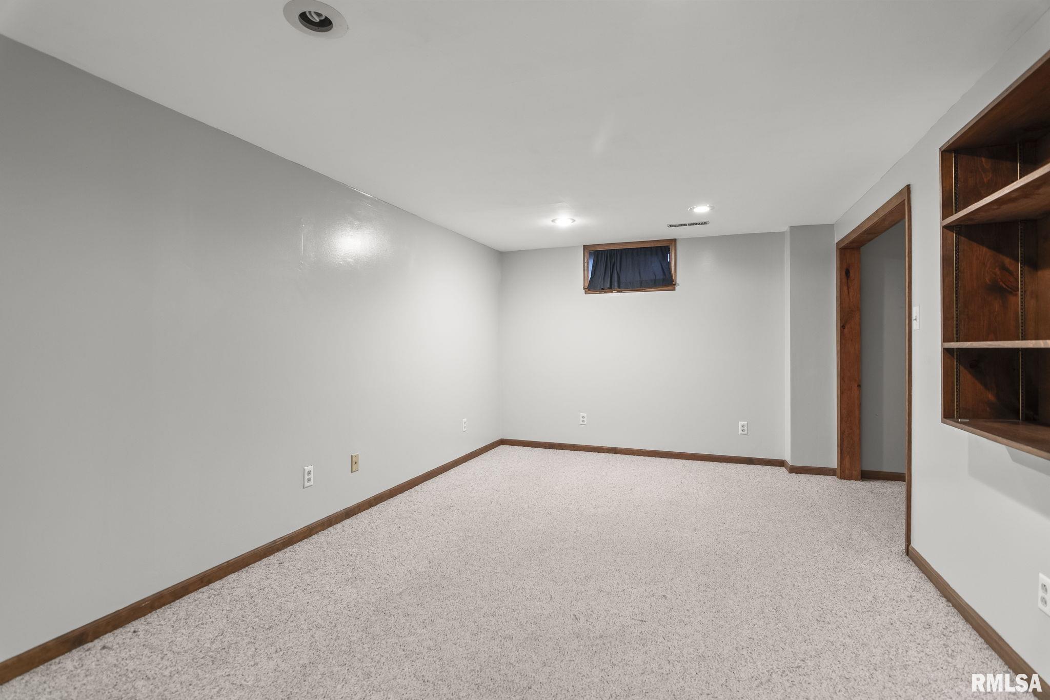 11 St Cabrini Court Springfield, IL 62702 - Photo 24 of 35 Gallery Image 24