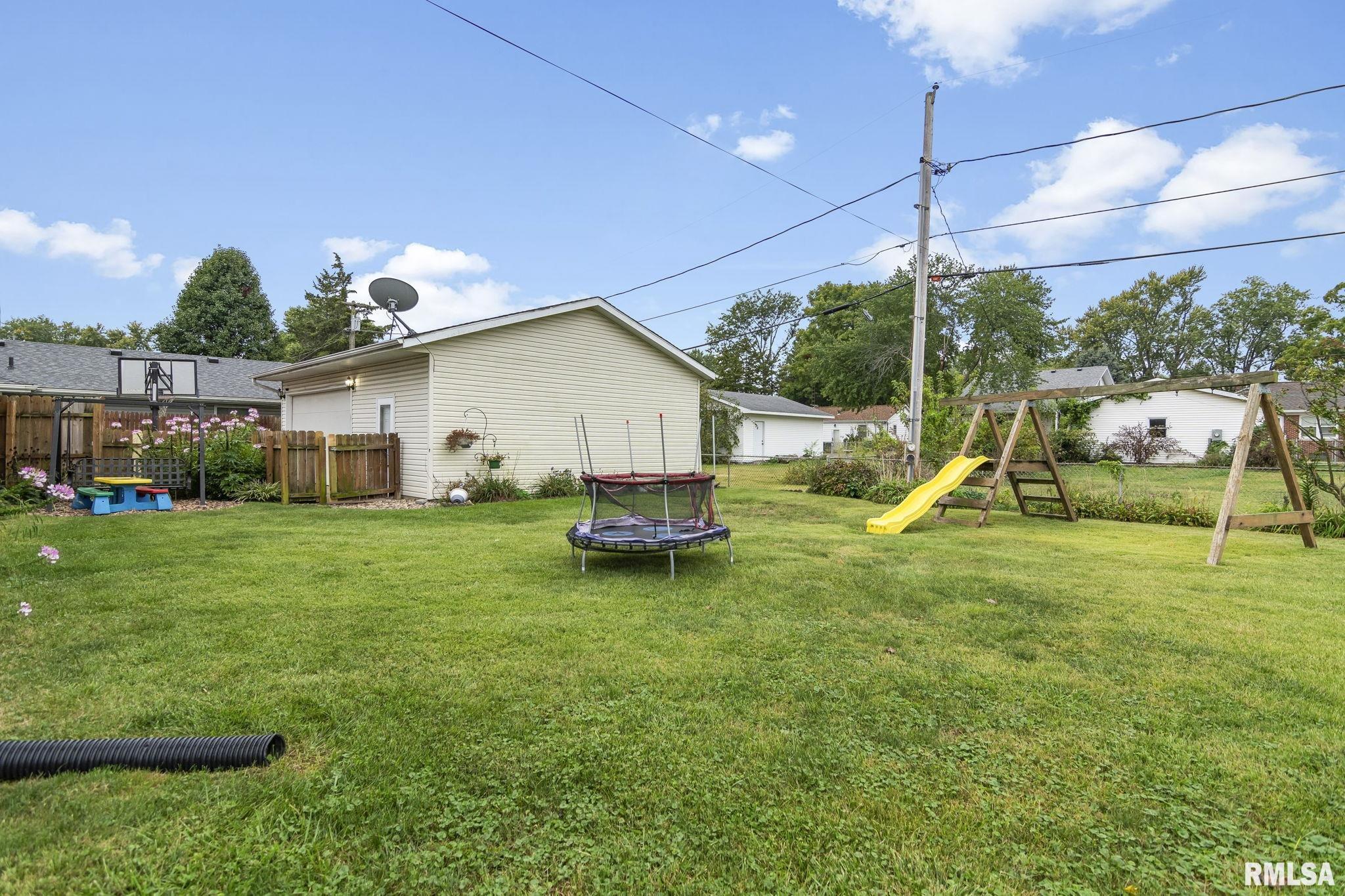 11 St Cabrini Court Springfield, IL 62702 - Photo 31 of 35 Gallery Image 31