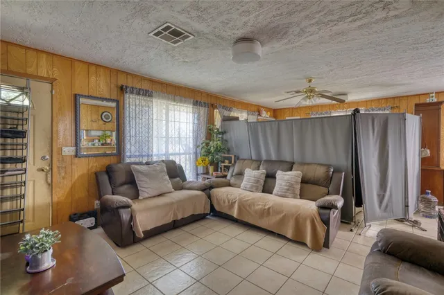 $1,900,000 | 8321 Farm To Market Road 2346, Midway, TX 75852