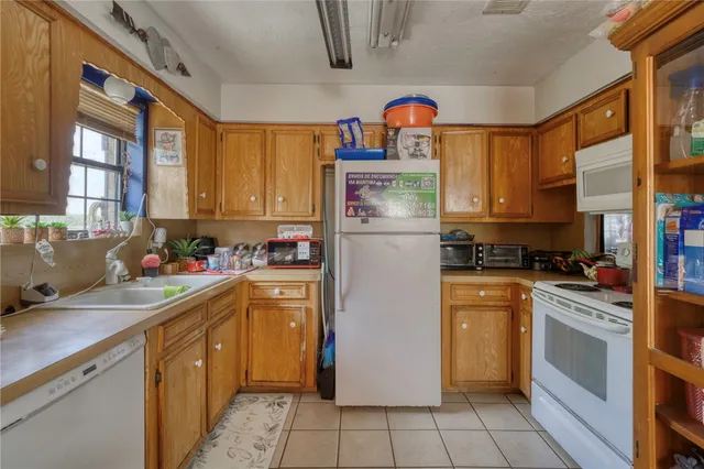 $1,900,000 | 8321 Farm To Market Road 2346, Midway, TX 75852