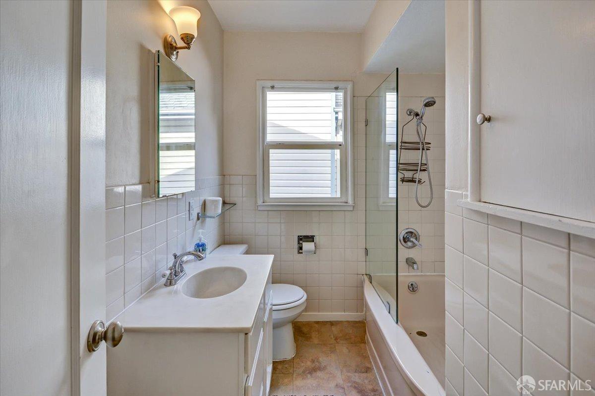 201 Taurus Avenue Oakland, CA 94611 - Photo 15 of 38