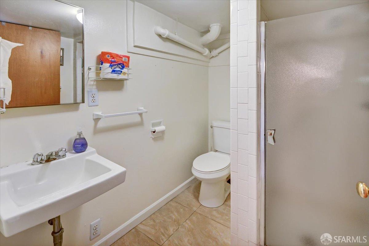 201 Taurus Avenue Oakland, CA 94611 - Photo 25 of 38