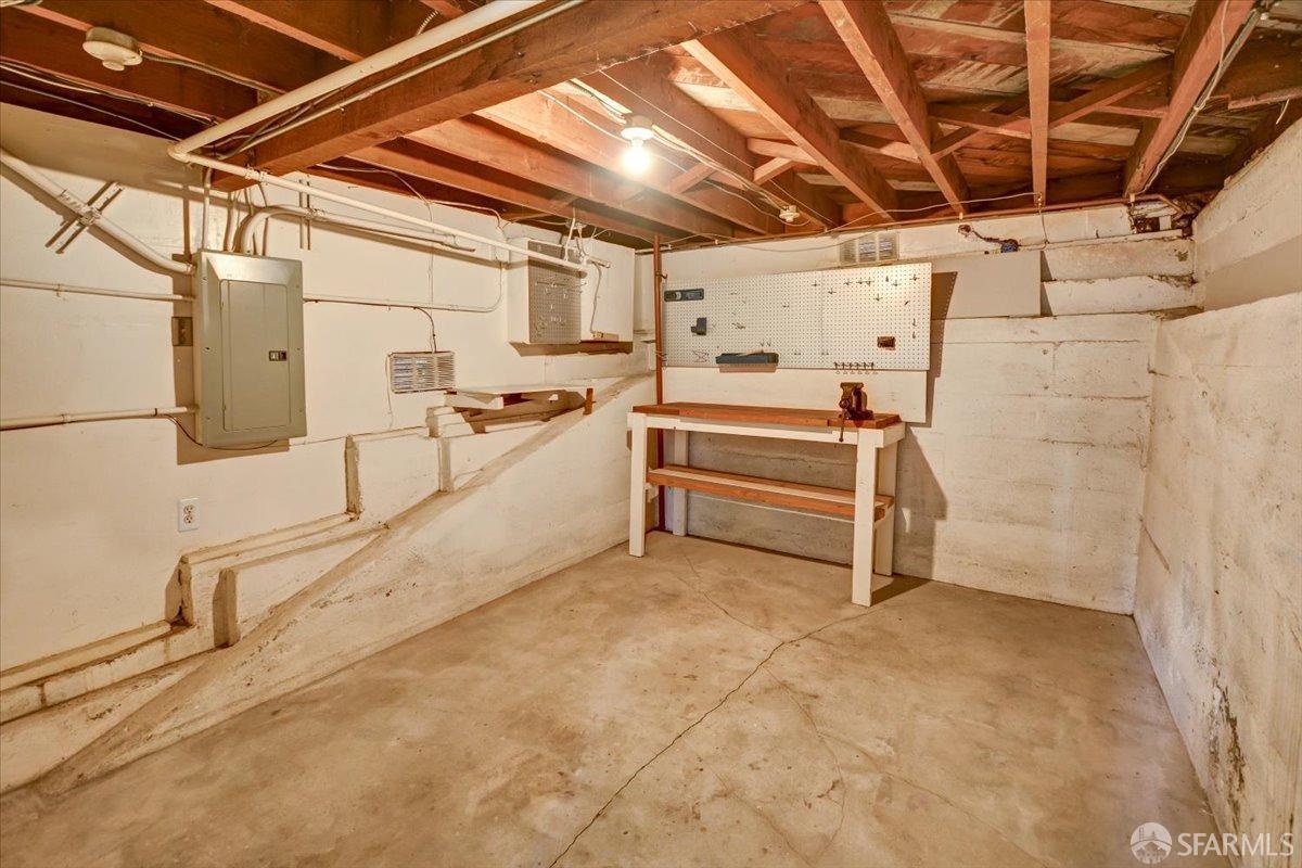 201 Taurus Avenue Oakland, CA 94611 - Photo 26 of 38