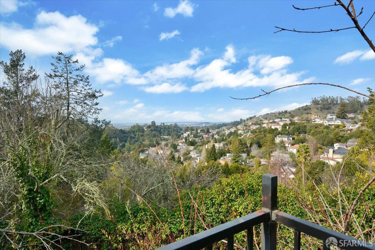 201 Taurus Avenue Oakland, CA 94611 - Photo 30 of 38