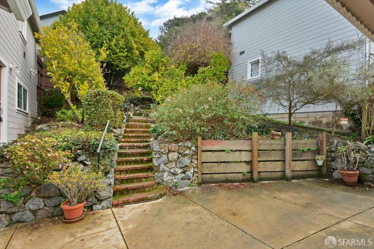 201 Taurus Avenue Oakland, CA 94611 - Photo 32 of 38