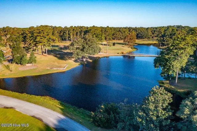 $315,000 | 226 Pinewood Drive, Minnesott Beach, NC 28510