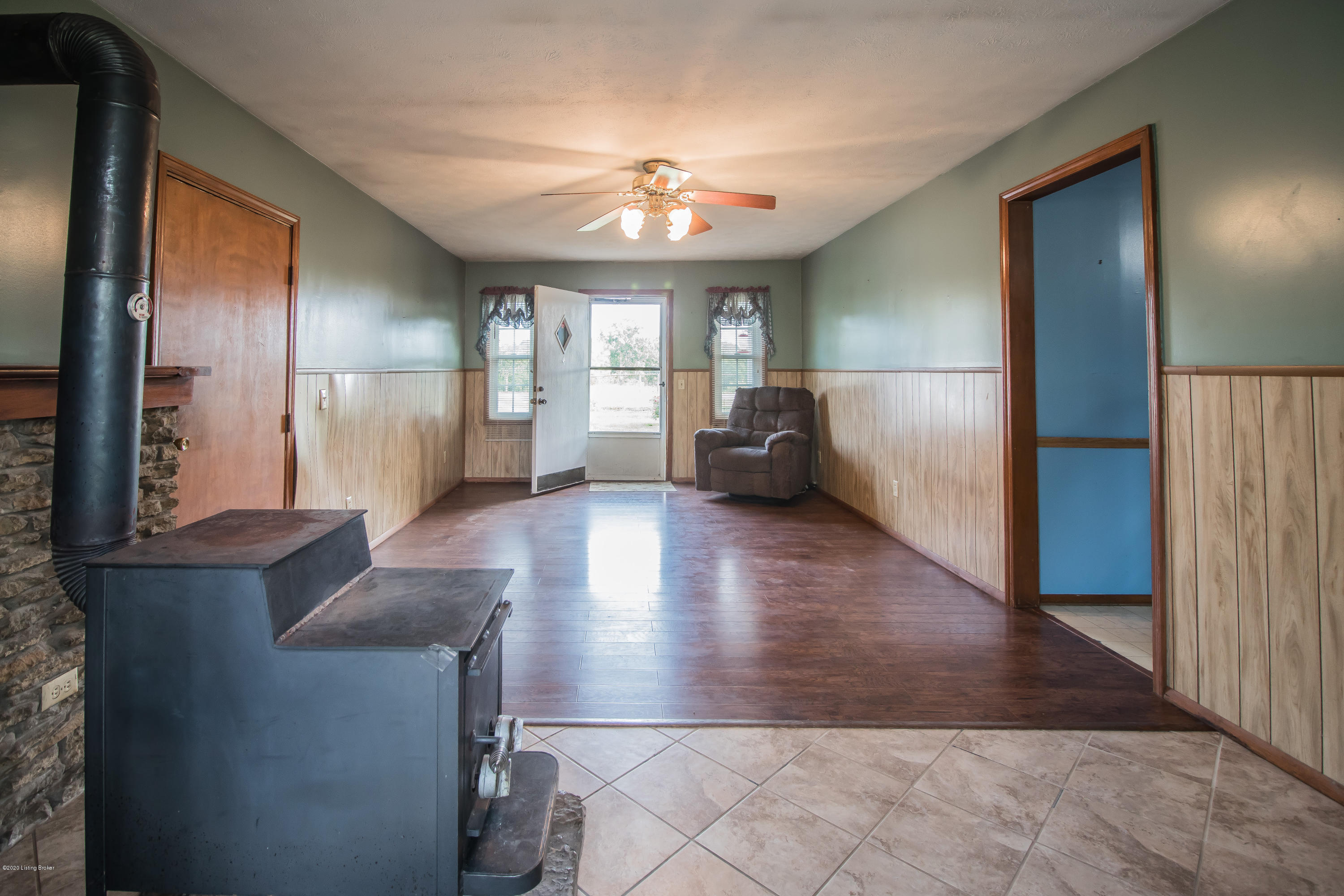 16703 Dry Ridge Road Louisville, KY 40299 - Photo 8 of 25 10