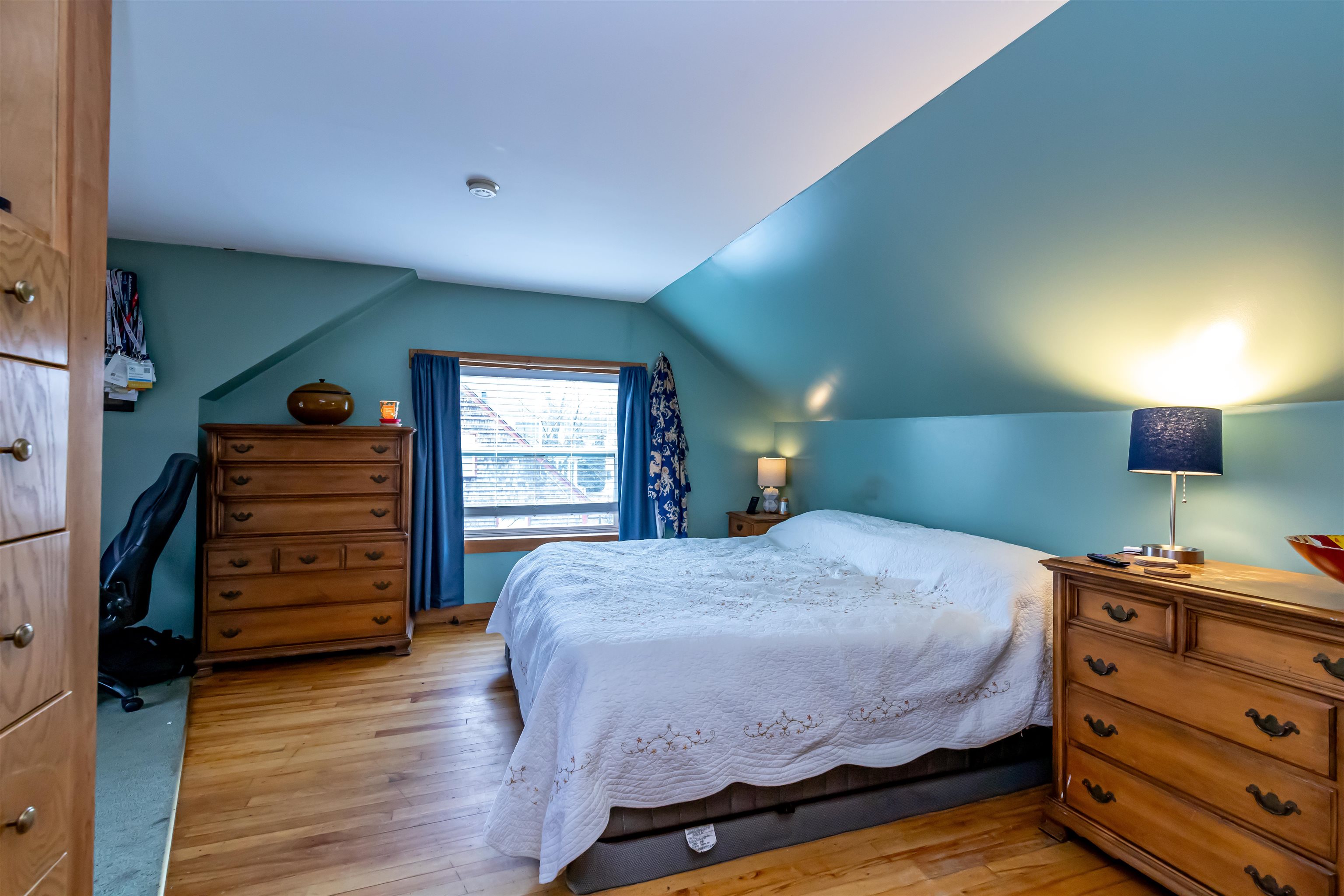 13 Chase Street Hudson, NH 03051 - Photo 5 of 25