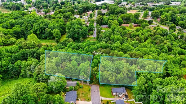 $100,000 | 550-553 7th Street Southeast, Hickory, NC 28602