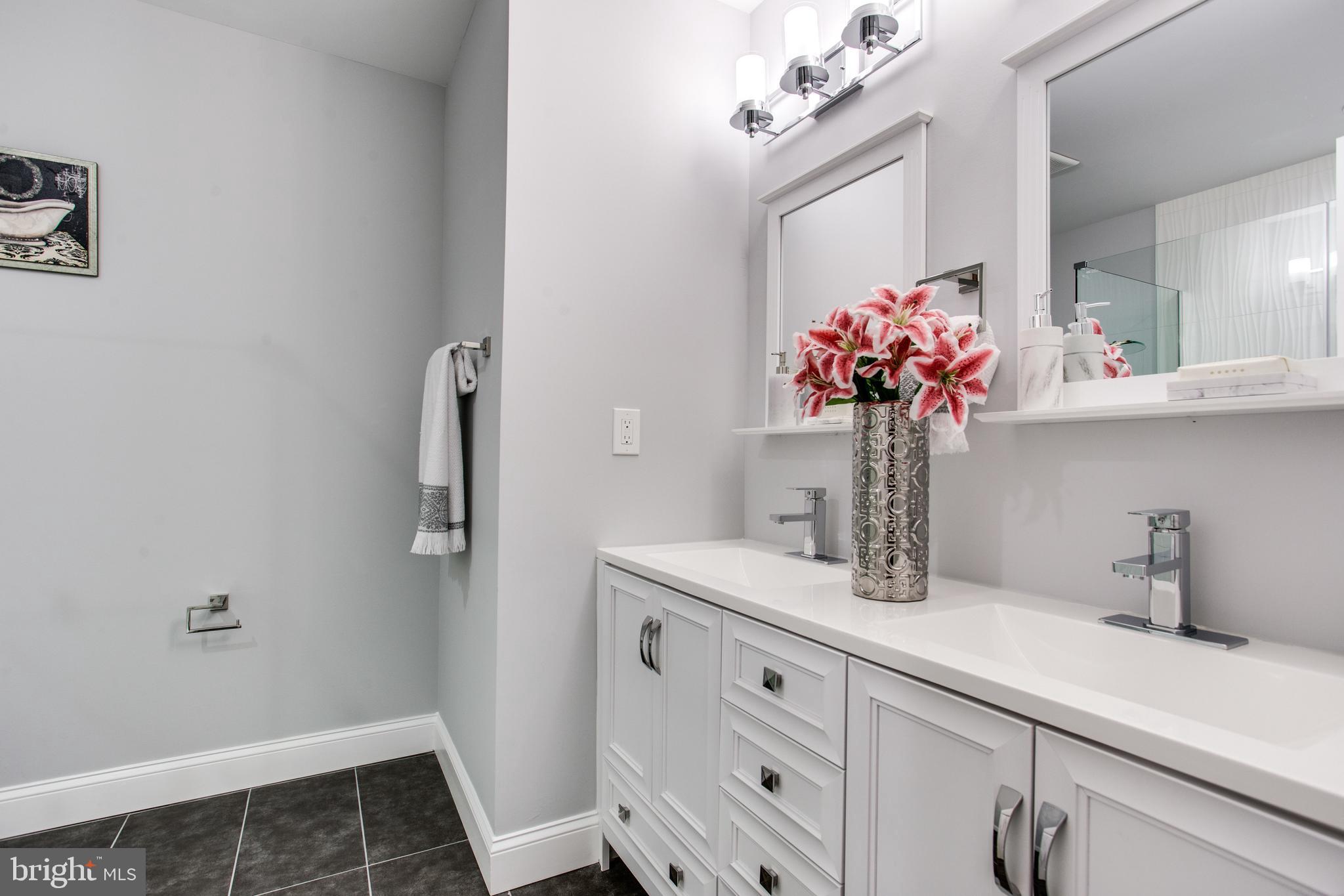 6006 River Road Bethesda, MD 20817 - Photo 32 of 60