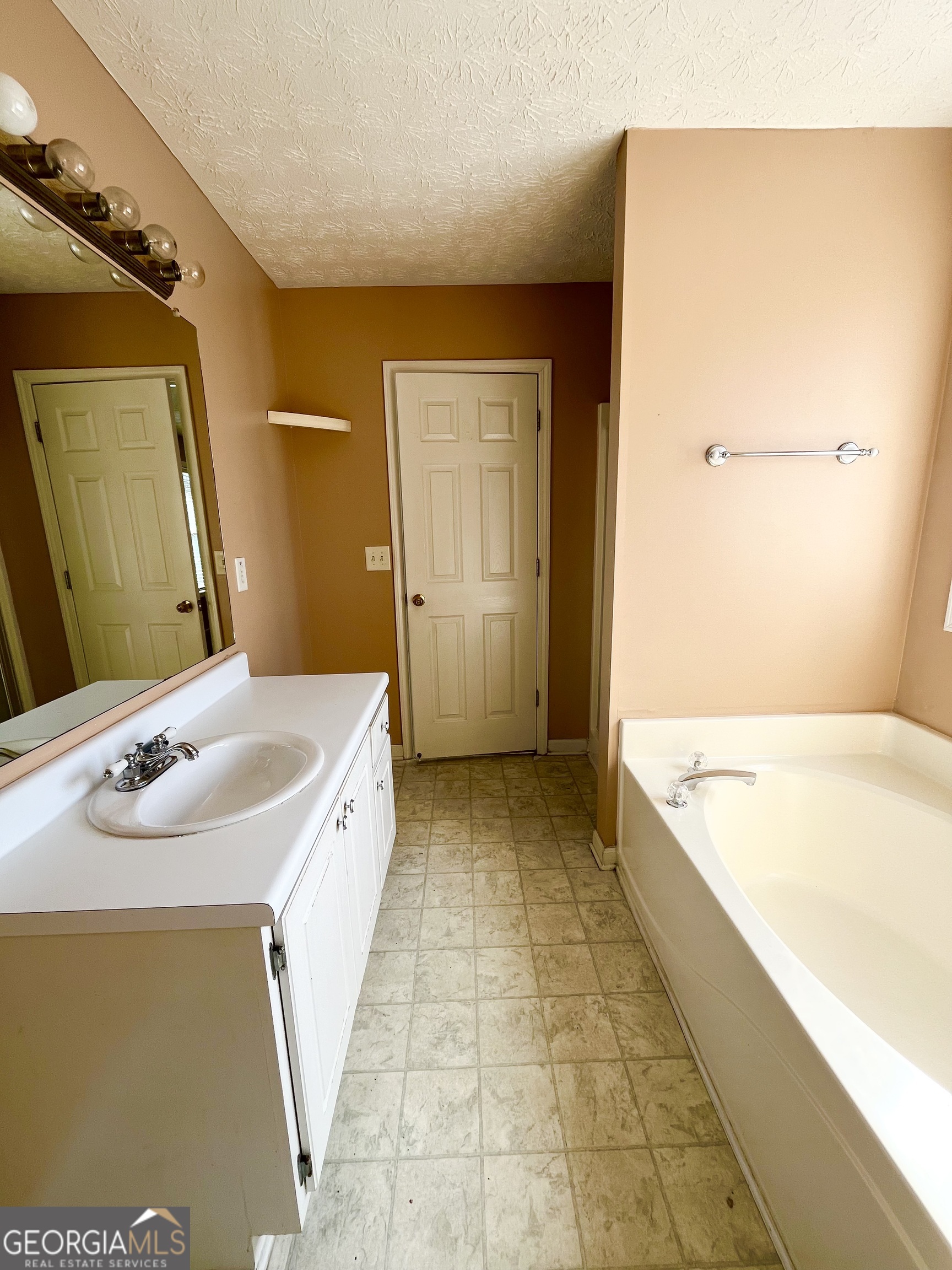 11473 Vinea Way Hampton, GA 30228 - Photo 21 of 25