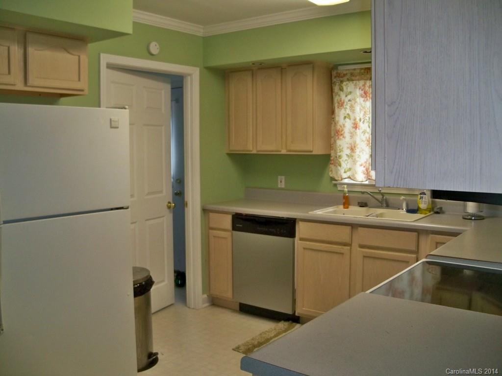 705 Buckskin Road Oakboro, NC 28129 - Photo 7 of 18 Gallery Image 7