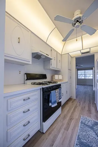 $114,999 | 10037 62nd Avenue North, Unit 23, St. Petersburg, FL 33708