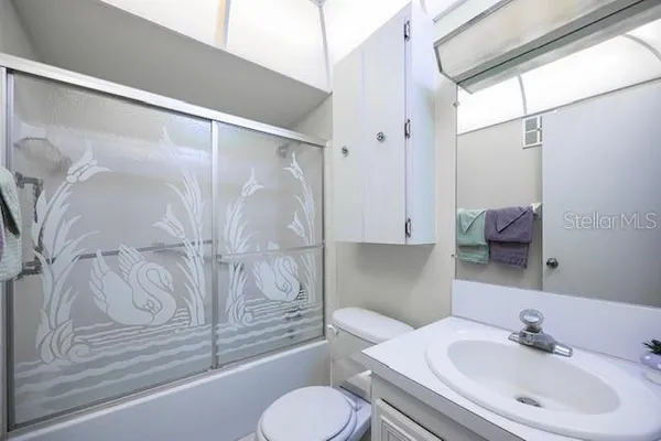 $109,999 | 10037 62nd Avenue North, Unit 23, St. Petersburg, FL 33708