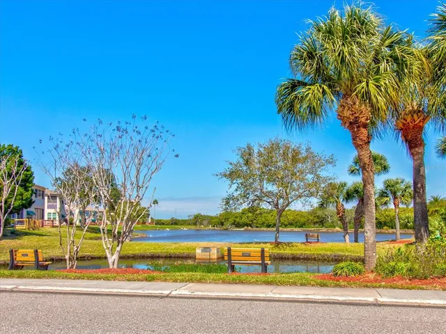 $114,999 | 10037 62nd Avenue North, Unit 23, St. Petersburg, FL 33708